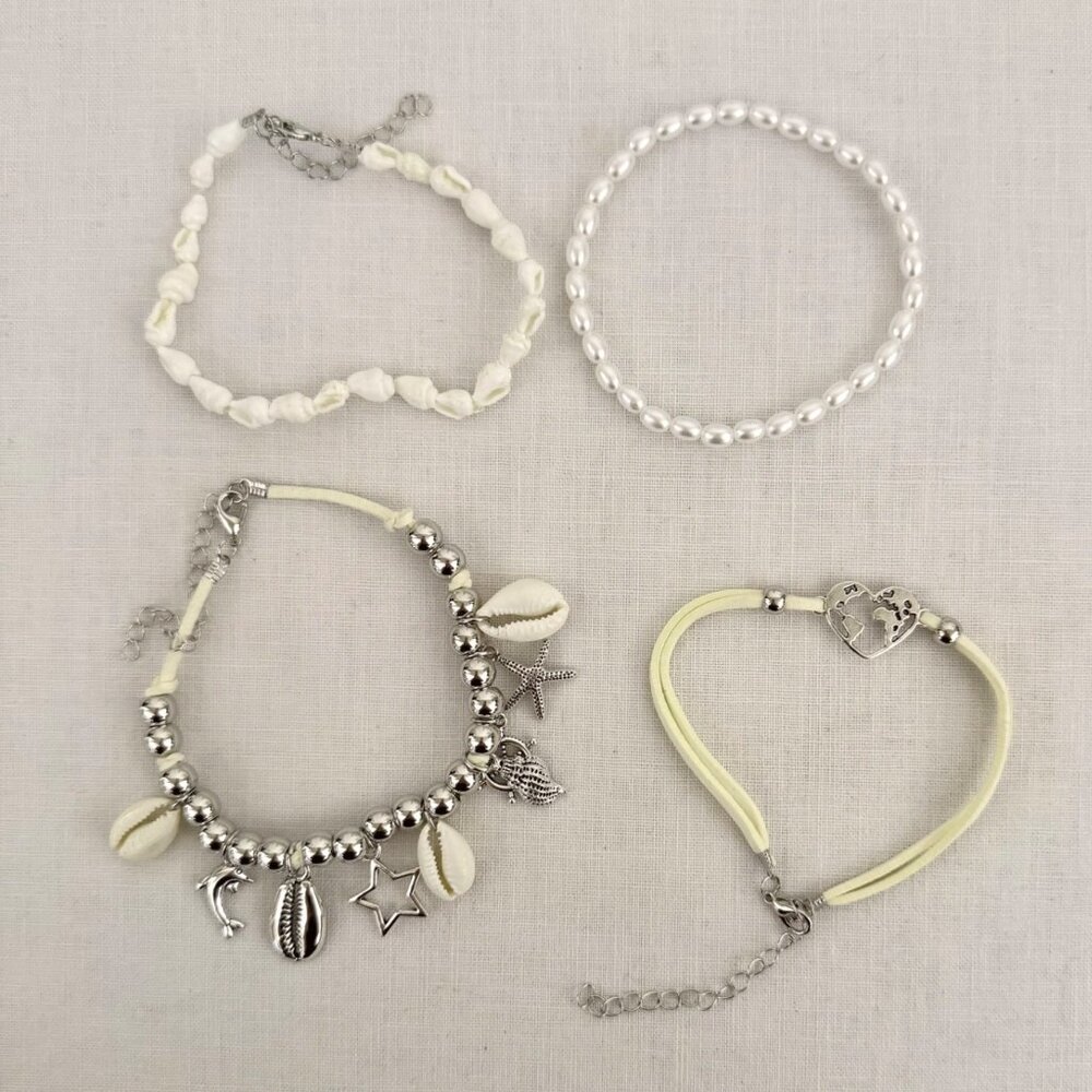 Set Of 4 Beach Charm Bracelet Set Shell Starfish Pearl Stretch Adjustable - Picture 2 of 9